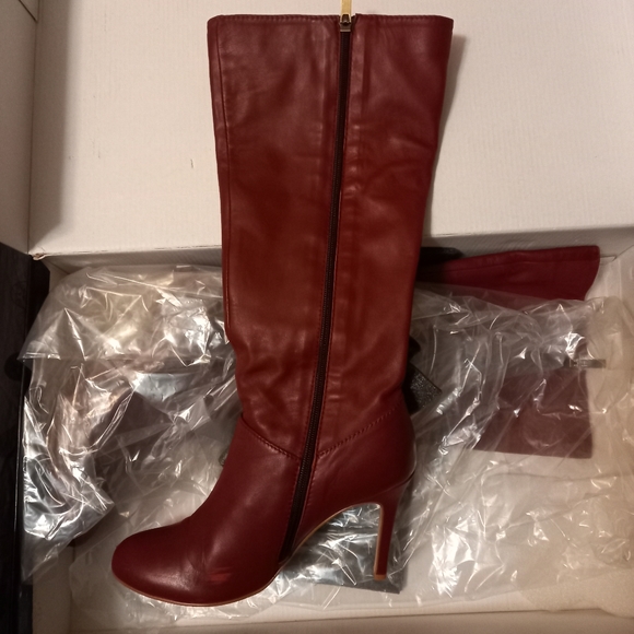 Colin Stuart Heeled Boots - Picture 4 of 4